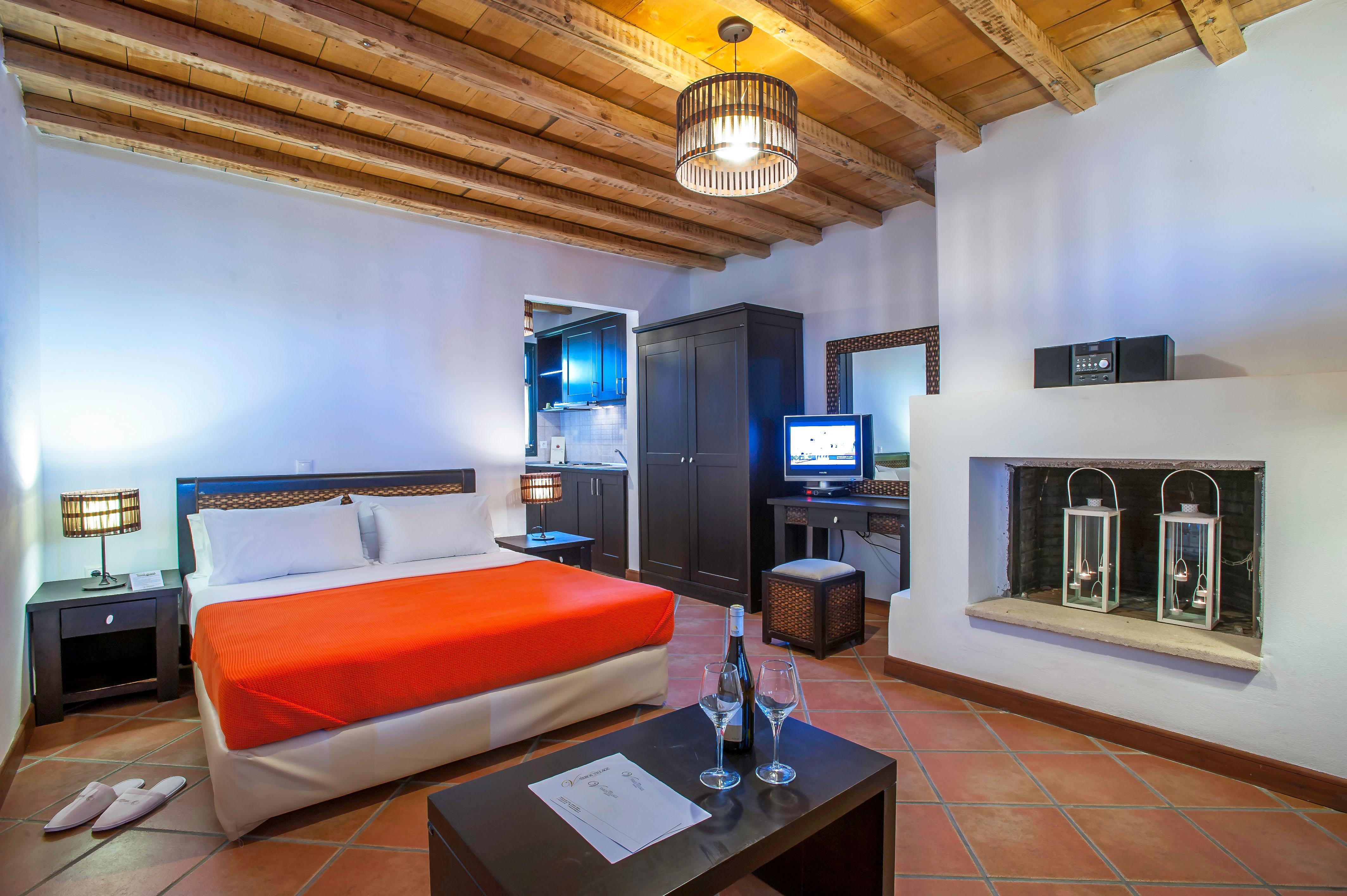 Varos Village Boutique Hotel Exterior photo